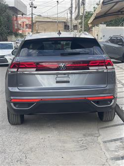 فولكسفاغن أطلس كروس سبورت